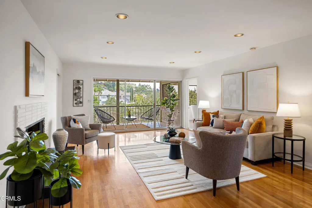 5334 Angeles Crest Highway, La Canada Flintridge, California 91011 home-pic-2